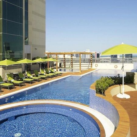 Fraser Suites Seef Bahrain Manama Extérieur photo Rooftop pool