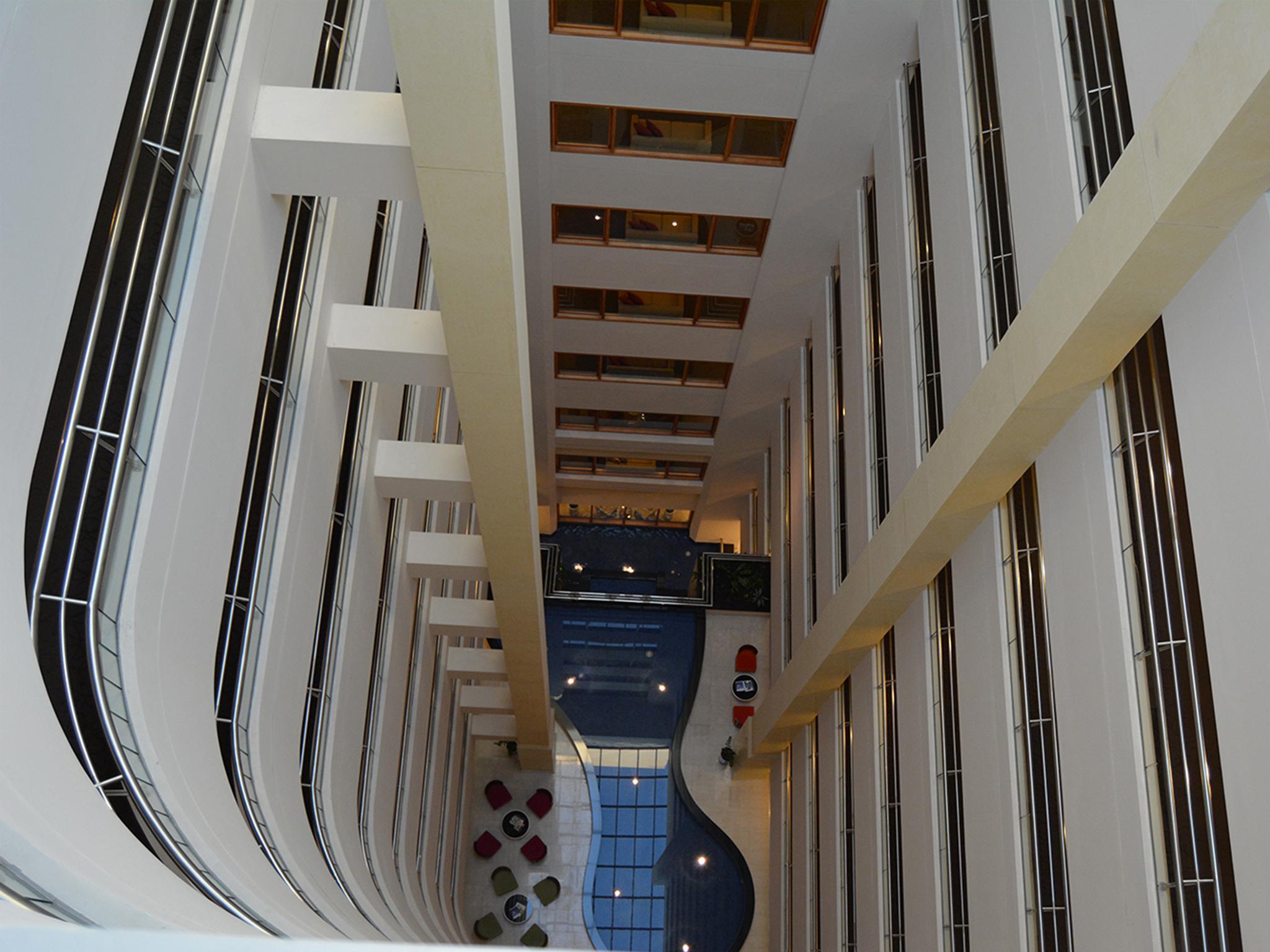 Fraser Suites Seef Bahrain Manama Extérieur photo The atrium