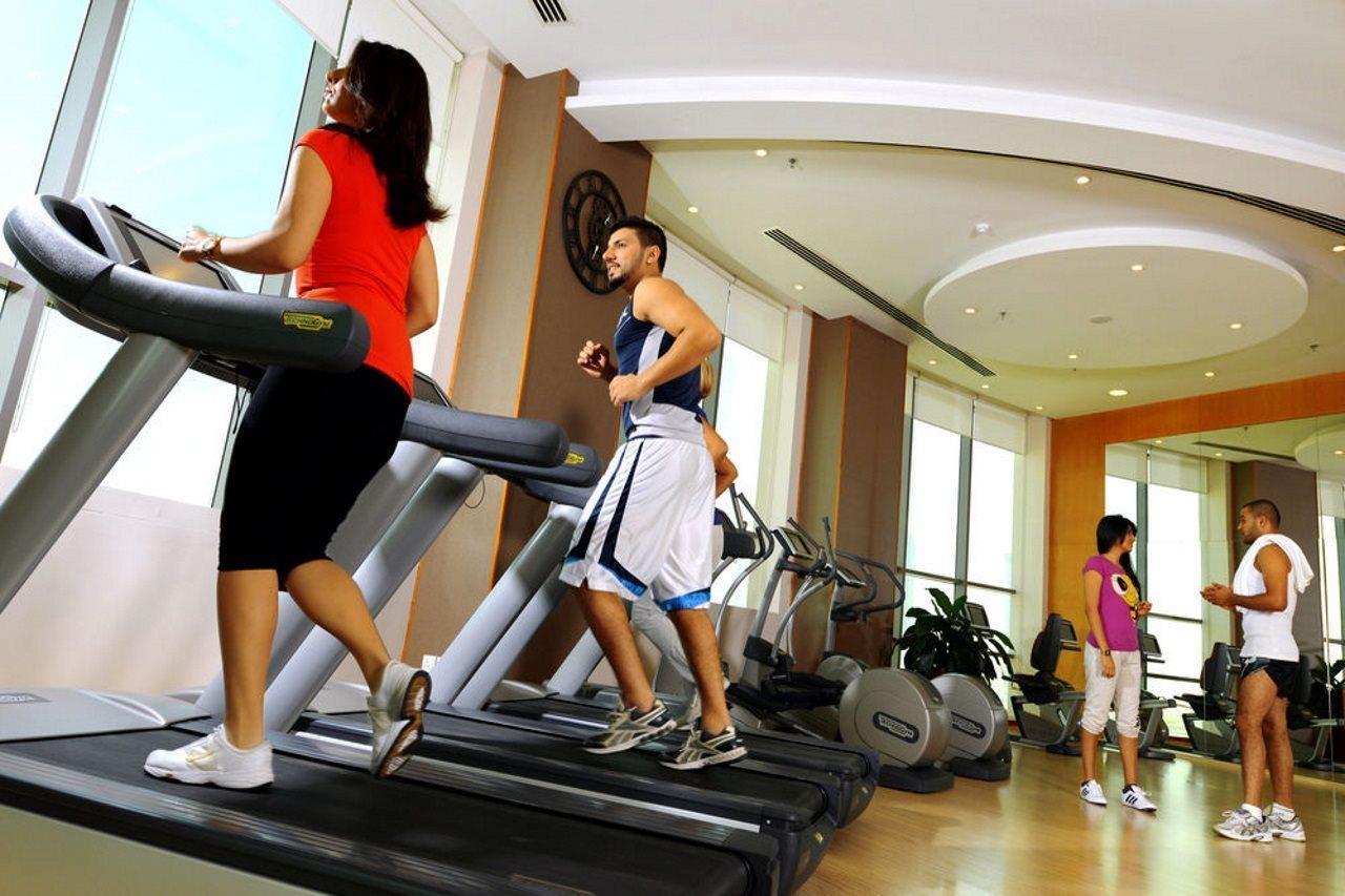 Fraser Suites Seef Bahrain Manama Extérieur photo A treadmill in a gym